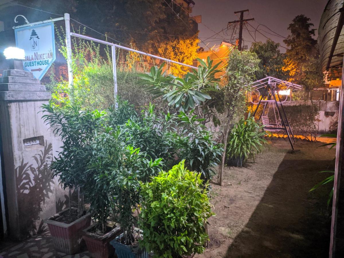 Jwala Niketan Guesthouse Private Rooms 자이푸르 외부 사진