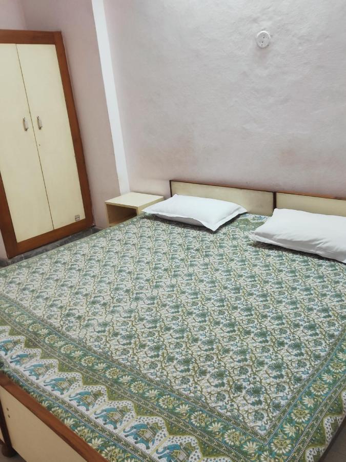 Jwala Niketan Guesthouse Private Rooms 자이푸르 외부 사진