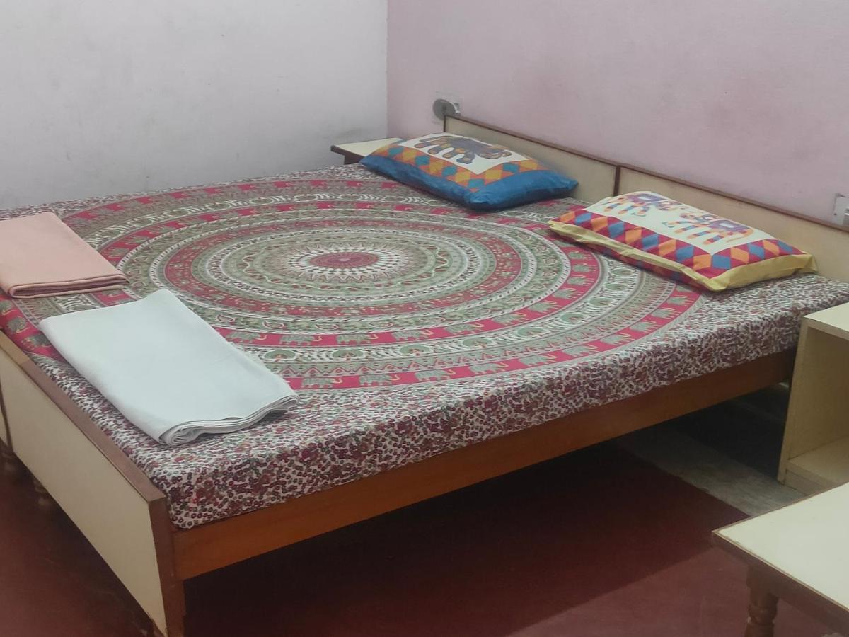 Jwala Niketan Guesthouse Private Rooms 자이푸르 외부 사진